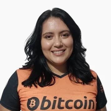 Paula Andrea Chachinoy — Executive Assistant at FutbolTech