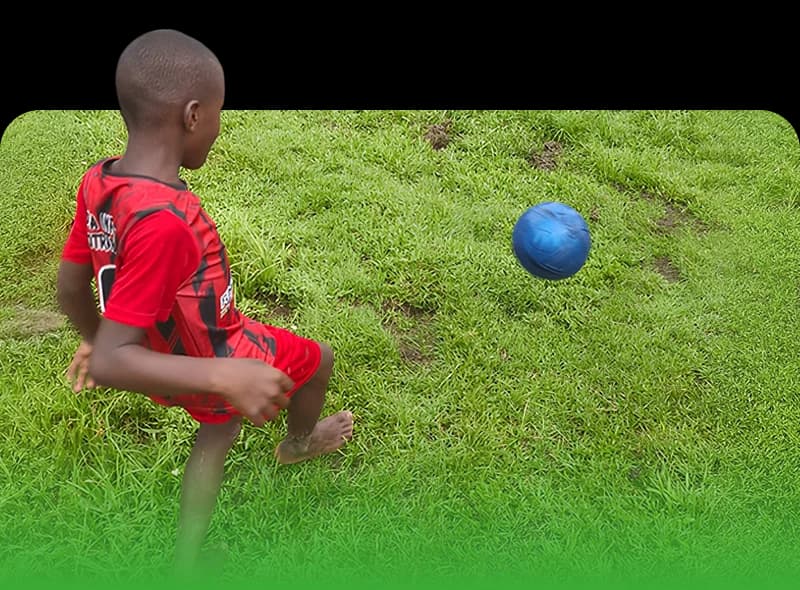 Children and youth in Futbol development process