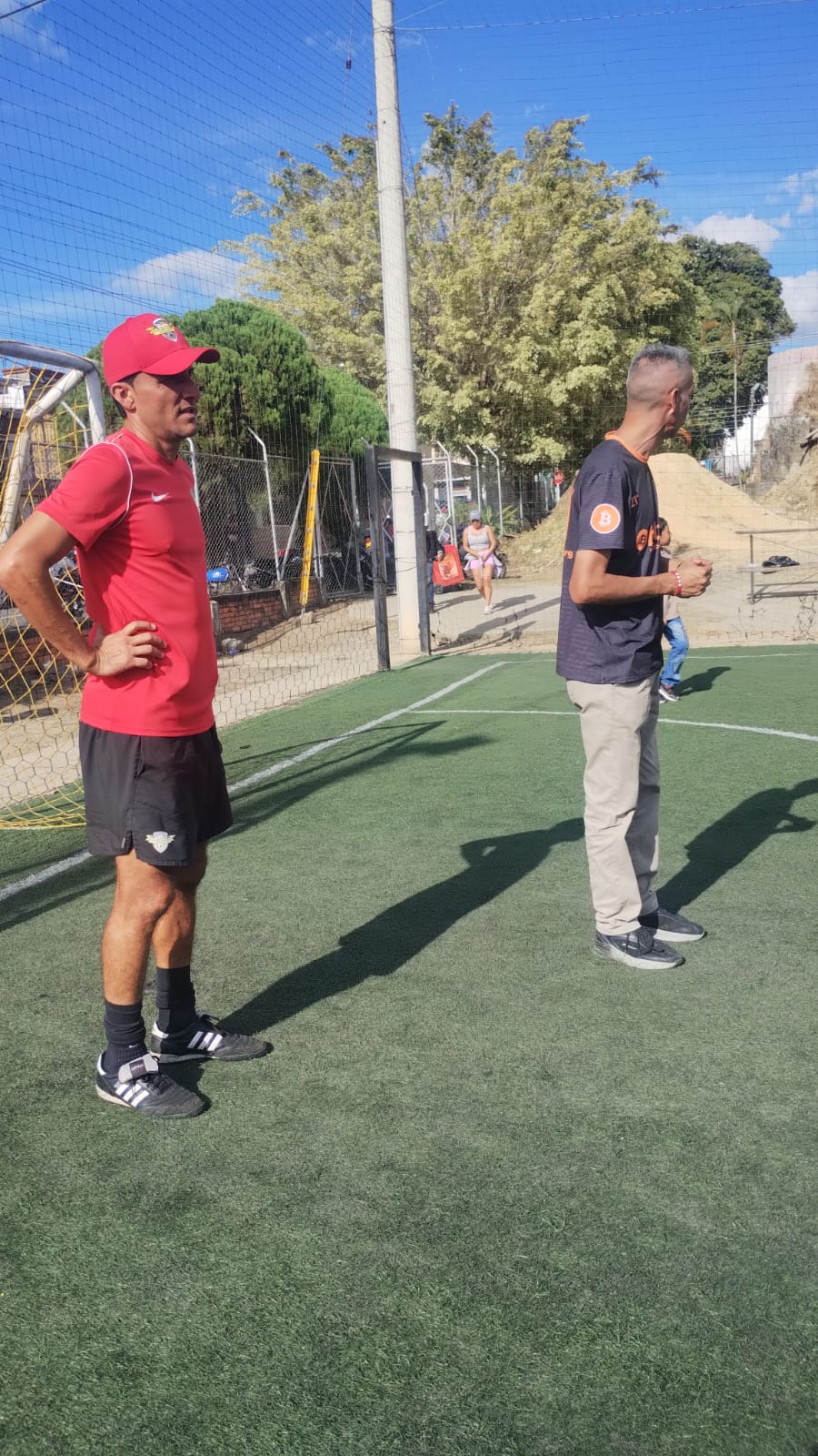 Diego Pérez and the FutbolTech team during the event in Sevilla, Valle del Cauca